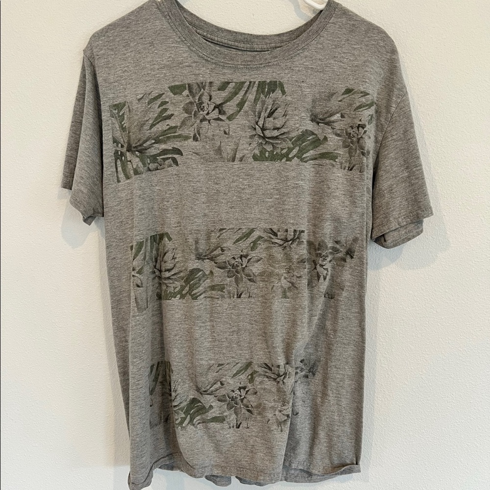 Mens gray tee with floral design